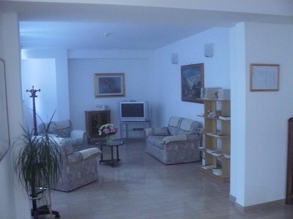 Casa Religiosa Di Ospitalità Nazareno Spoleto